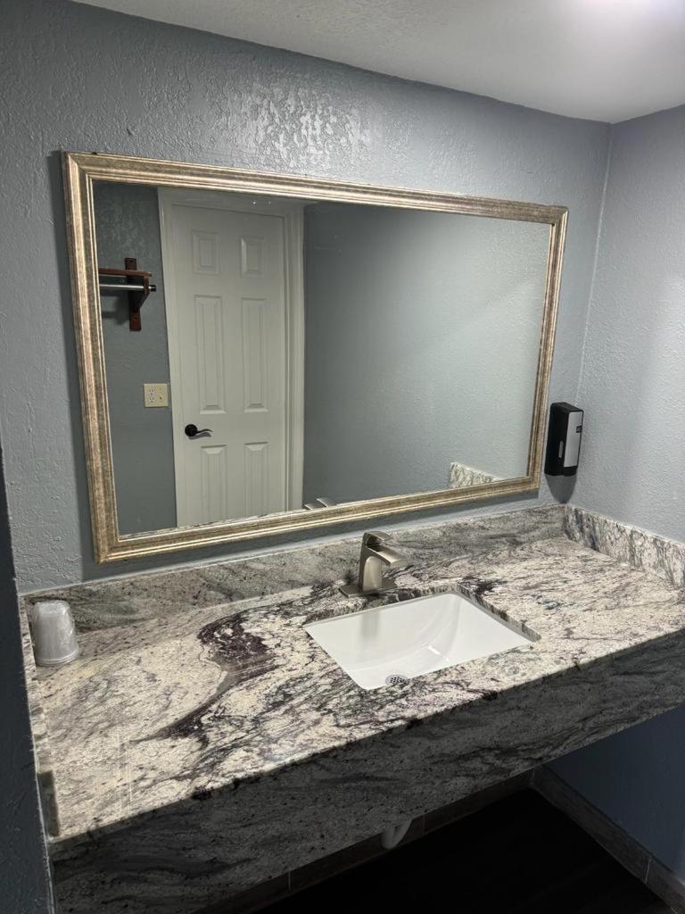 Midtown Lodge Jacksonville Ngoại thất bức ảnh